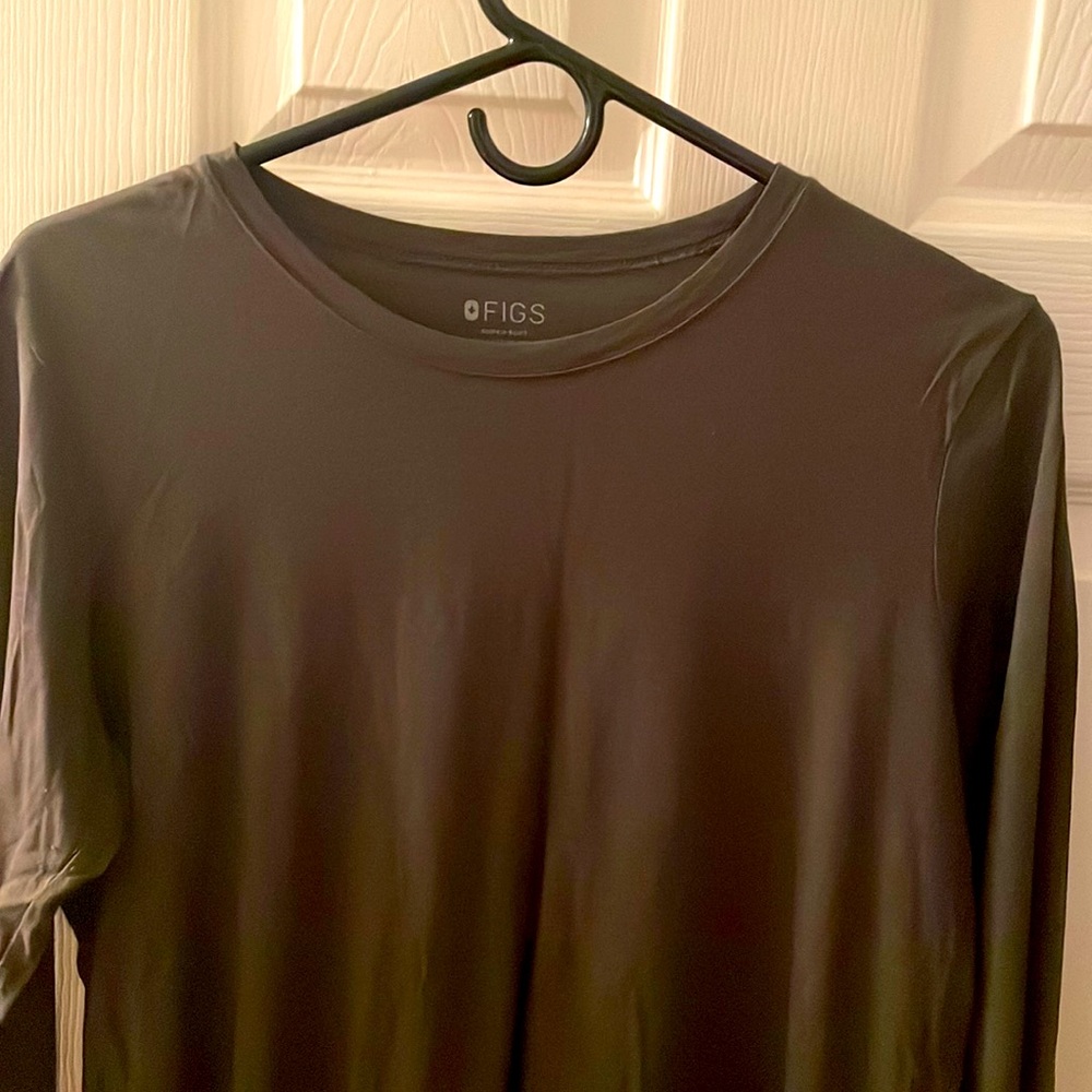 Figs gray long sleeve underscrub, size medium